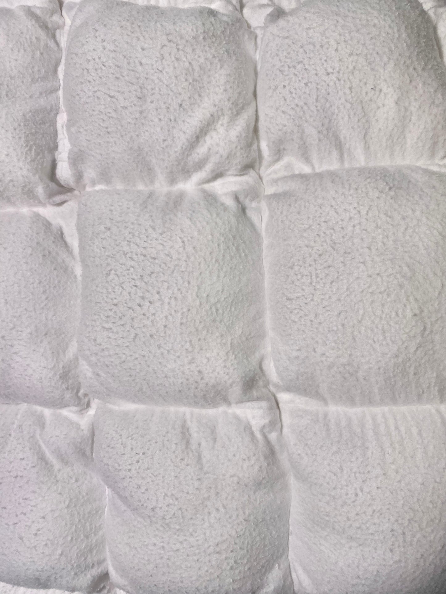 White Biscuit Rag Quilt
