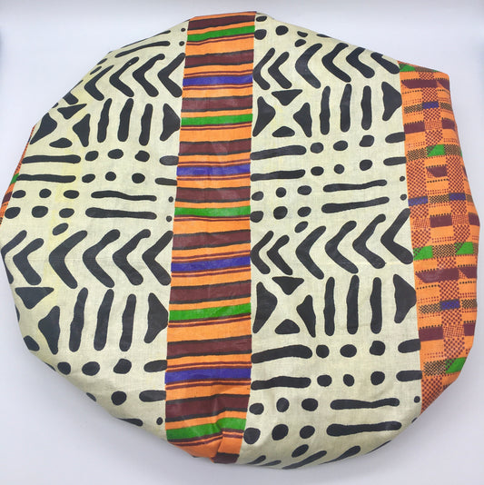 Medium Satin-Lined Bonnet: Multicolored African Print